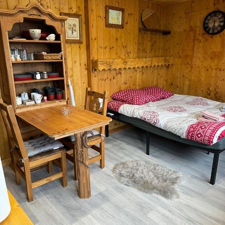 Appartement Apparemment Cosy Style Savoyard à Bourg-Saint-Maurice Extérieur photo